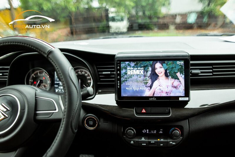 Màn hình android cho xe ô tô tăng tính năng giải trí tiện dụng