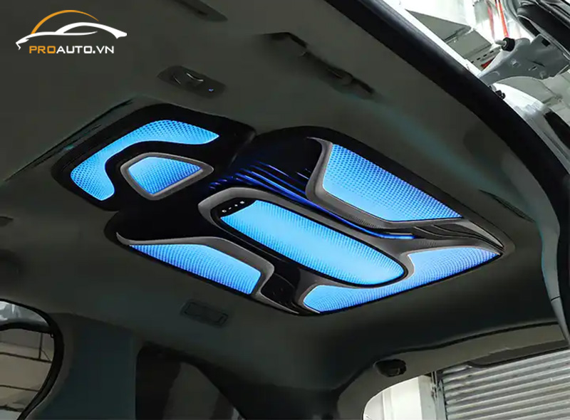 Độ đèn trần vũ trụ cho xe Lexus LX600 