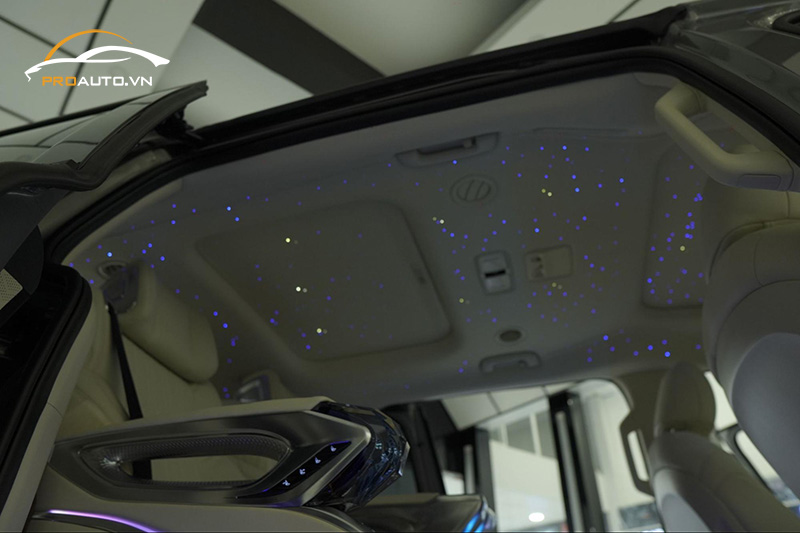 Độ đèn trần ánh sao cho xe Lexus LX600