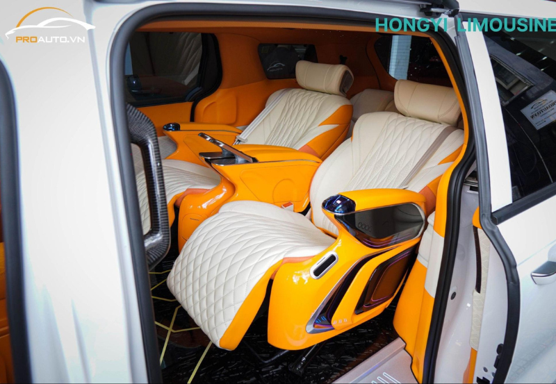 Độ ghế limousine cho xe Hyundai starex