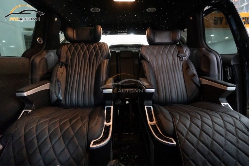 Độ ghế limousine xe Ford Everest 2024