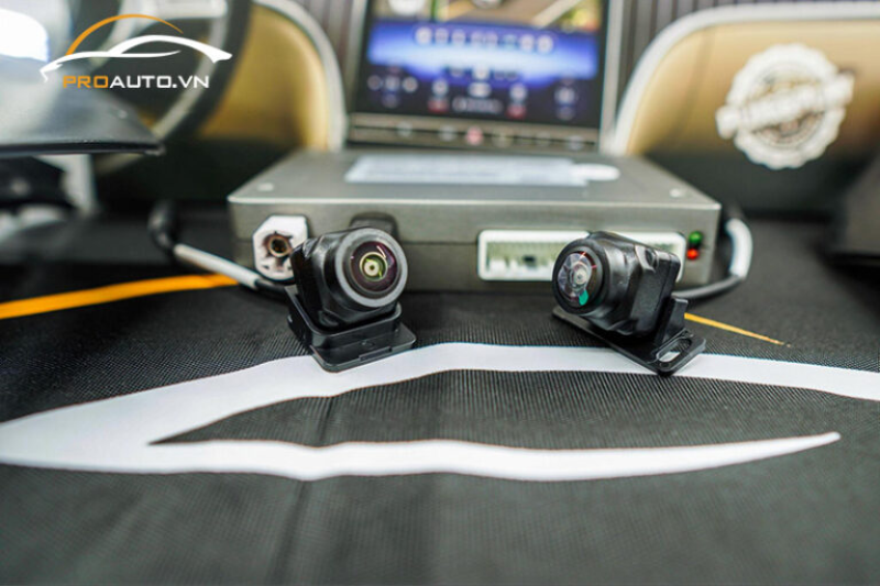 Lắp đặt camera 360 độ cho xe Toyota Hilux 2024