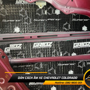 Alternative view of Cách âm xe Chevrolet Colorado