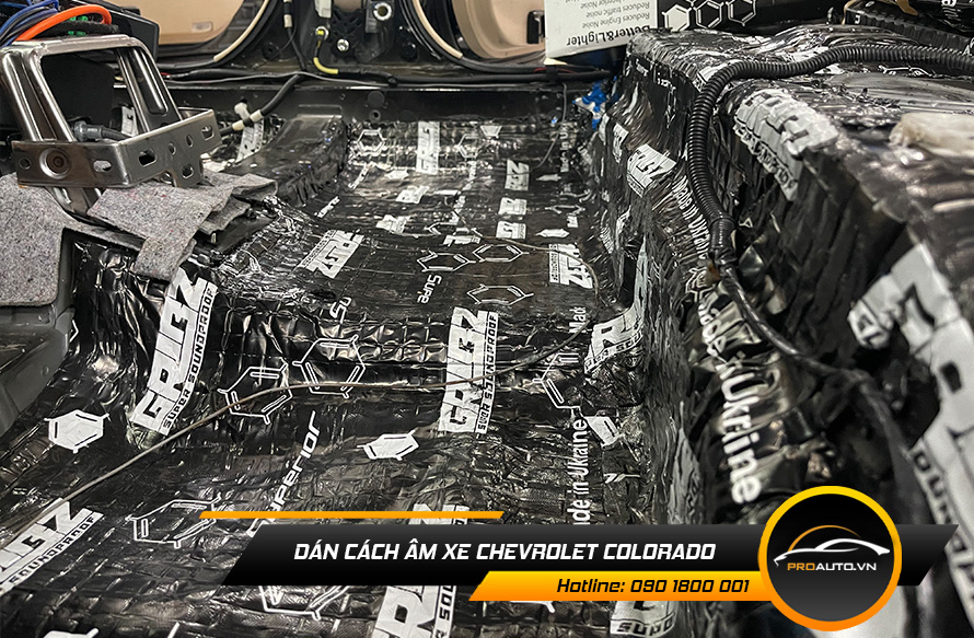 Những phương pháp chuyên dùng cách âm xe Chevrolet Colorado