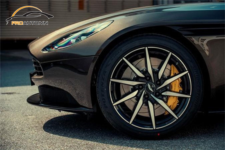 Mẫu mâm xe Aston Martin BD11 phổ biến nhất