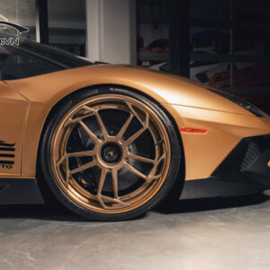 Do mam Lamborghini Aventador hinh 2 1