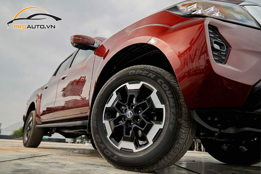Do mam NISAN Navara Hinh 11