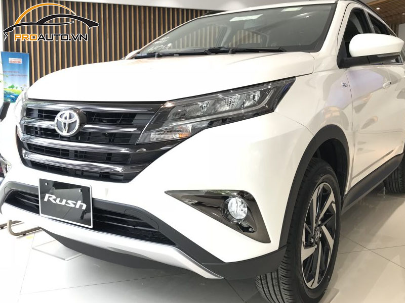 Phủ ceramic xe Toyota Rush