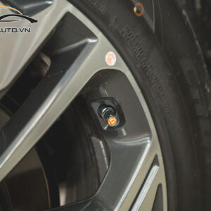 Lắp cảm biến áp suất lốp cho xe Honda CRV
