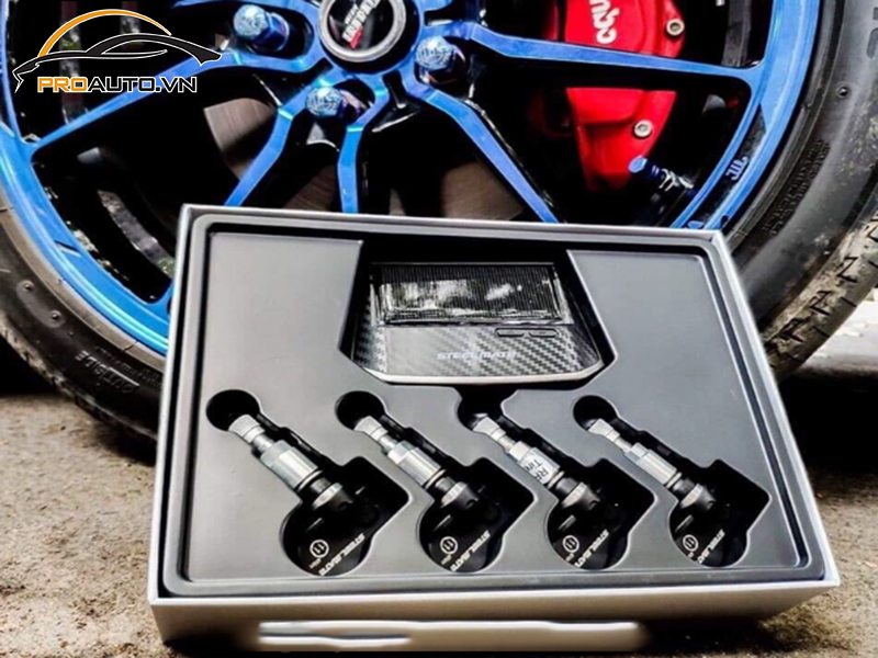 Lắp cảm biến áp suất lốp cho xe Honda Accord