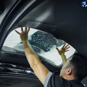 Bí quyết dán phim cách nhiệt xe Mazda 2 chính hãng