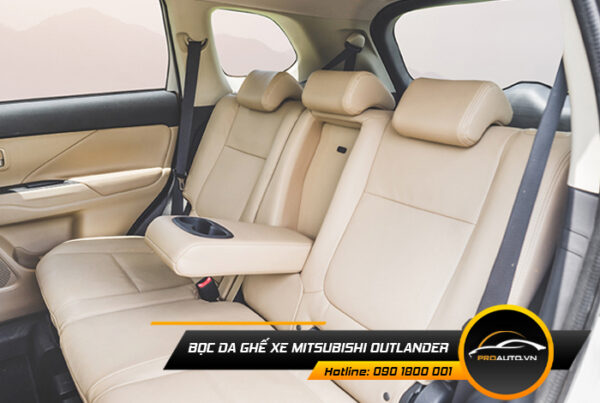 Bọc Ghế Da Mitsubishi Outlander