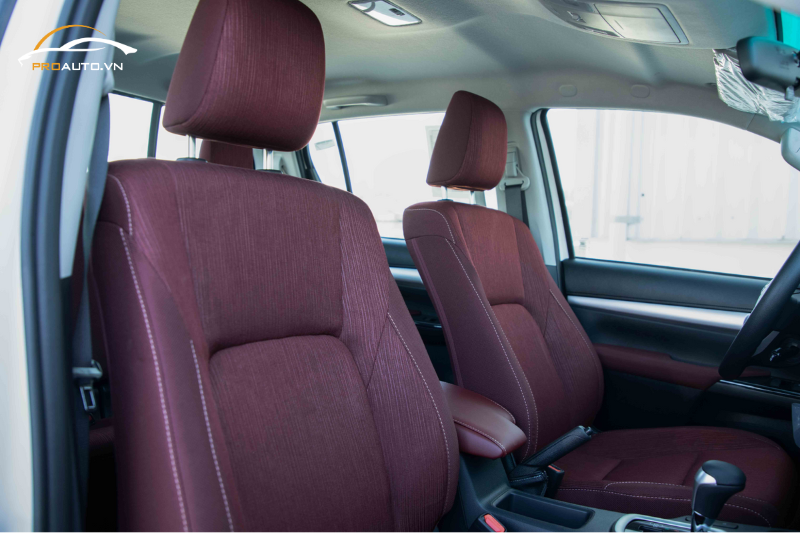 Bọc da ghế xe Toyota Hilux