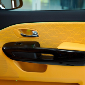 Bọc da tapi cửa xe Kia Sedona