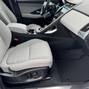 Bọc da taplo xe Jaguar E-Pace