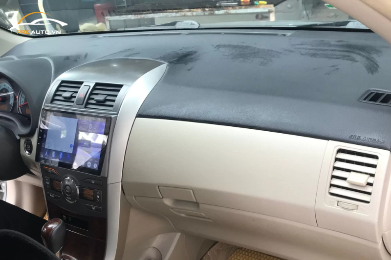 Bọc da taplo xe Toyota Alphard