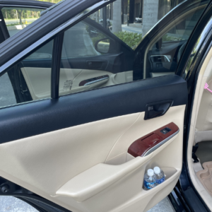 Bọc da tappi cửa xe Toyota Camry