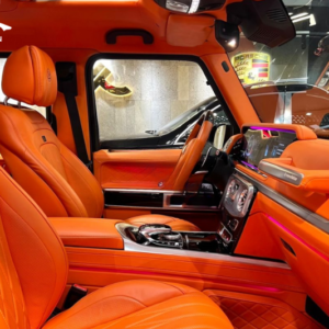 Bọc da thân con ngựa xe Mercedes G-Class