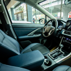 Bọc da thân con ngựa xe Mitsubishi Xpander Cross