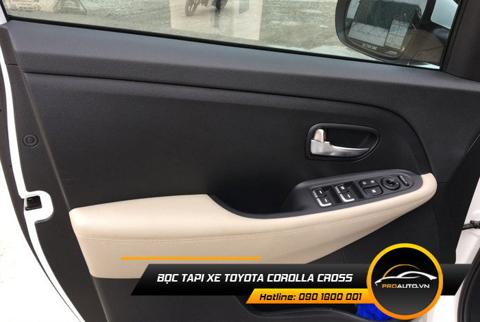 Bọc da tapi cửa Corolla Cross