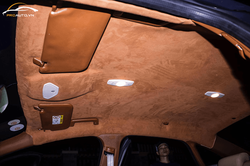 Bọc trần xe Ford Everest