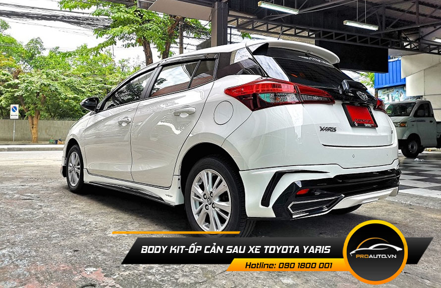 body kit op can sau xe toyota yaris