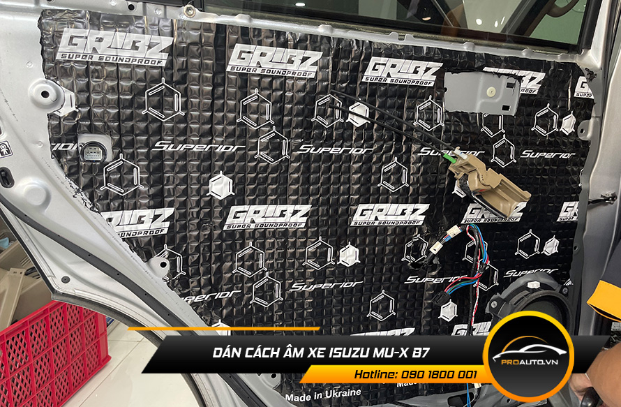 Cách âm chống ồn xe Isuzu mu-X B7 vị trí cửa