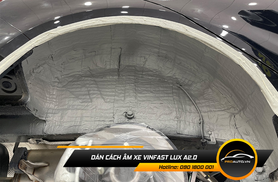 Xịt phủ hốc bánh cách âm chống ồn xe Vinfast Lux A2.0