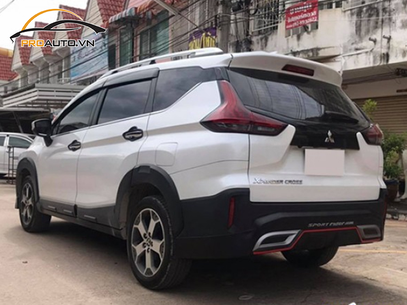 Dán wrap đổi màu Mitsubishi Xpander Cross