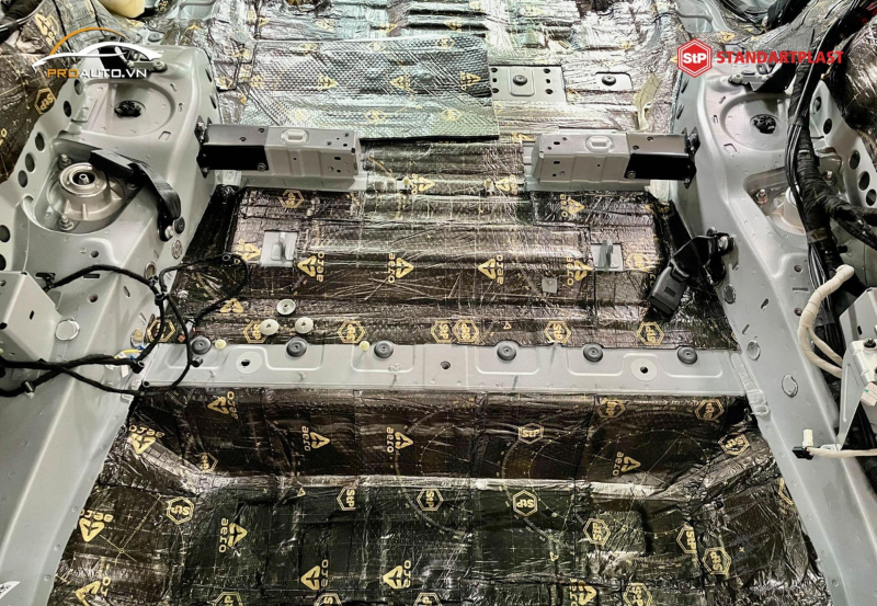 Cách âm sàn xe Hyundai Palisade