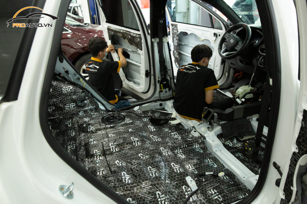 Cách âm chống ồn xe Chevrolet Caption
