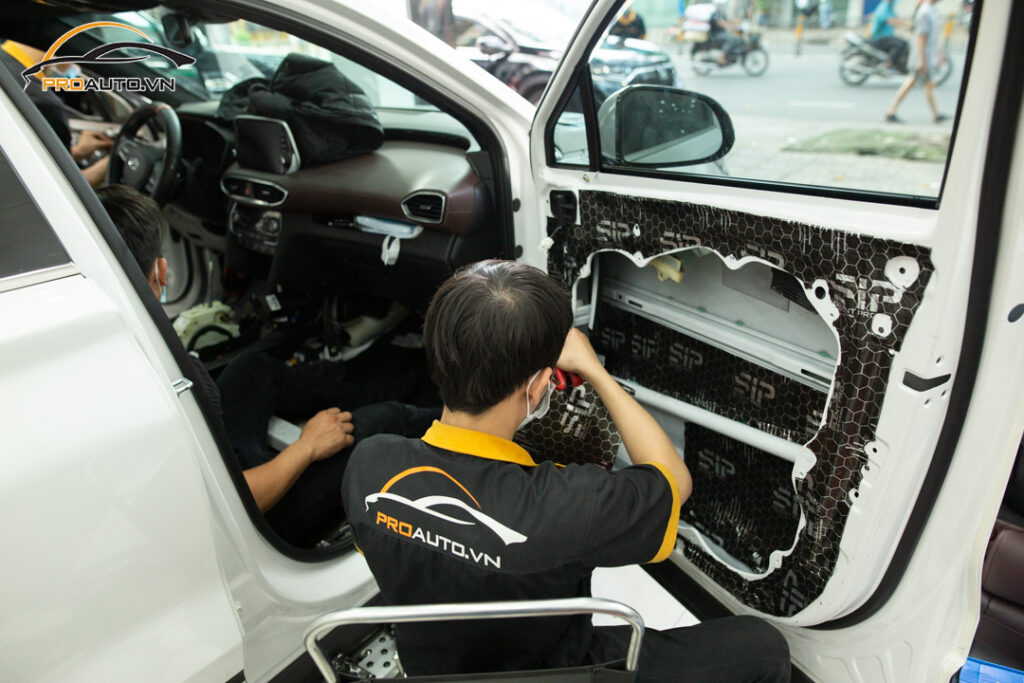 Cách âm chống ồn xe Chevrolet Caption mang lại nhiều tiện ích cho người lái