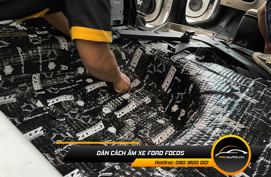 Cách âm xe Ford Focus là giải pháp nâng cáo hiệu quả chống ồn tốt nhất cho xe