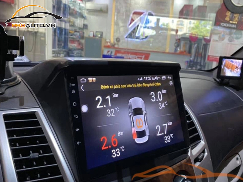 Lắp Cảm Biến Áp Suất Lốp Cho Xe Ford Escape