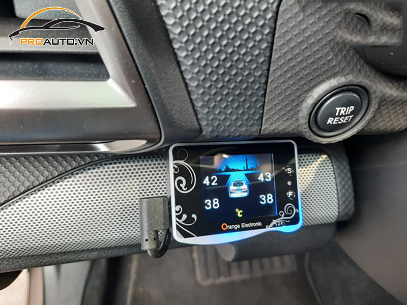 Lắp Cảm Biến Áp Suất Lốp Cho Xe Subaru Forester