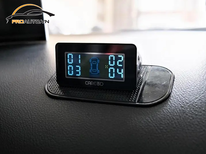 Lắp cảm biến áp suất lốp cho xe Honda Jazz