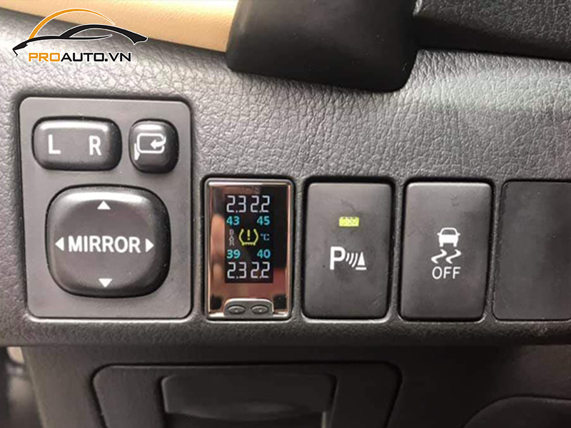 Lắp Cảm Biến Áp Suất Lốp Cho Xe Subaru Levorg