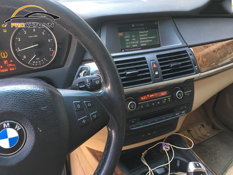 Lắp Cảm Biến Áp Suất Lốp Cho Xe BMW Series 2