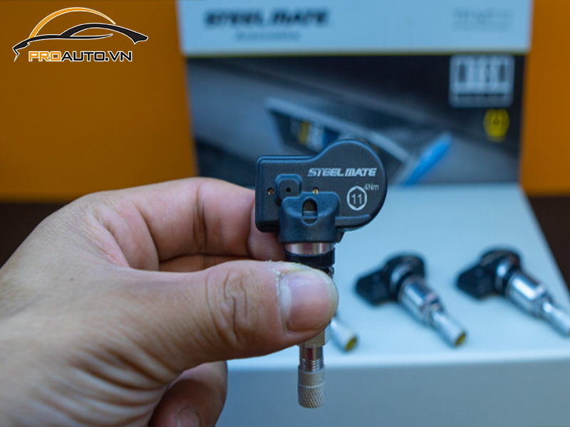 Lắp Cảm Biến Áp Suất Lốp Cho Xe BMW Series 4