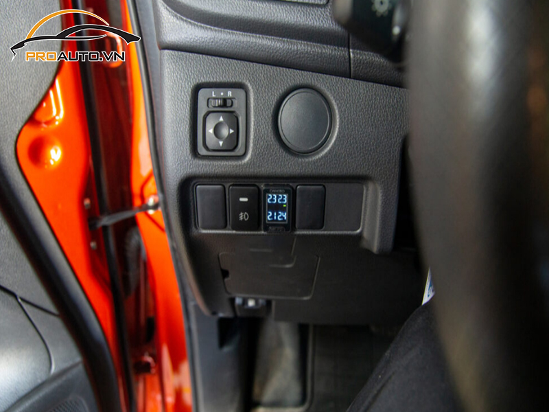 Lắp Cảm Biến Áp Suất Lốp Cho Xe Mitsubishi Triton