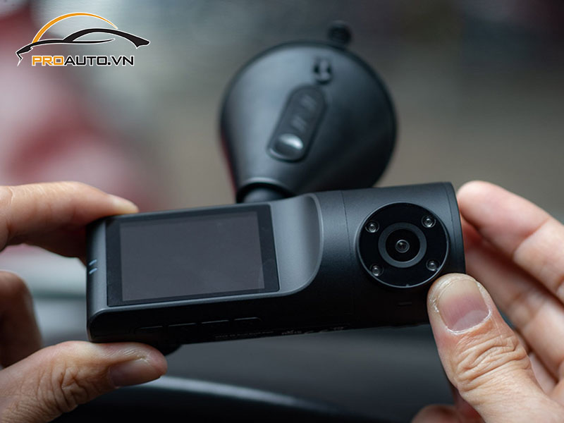 Camera hành trình ô tô xe Toyota Fortuner