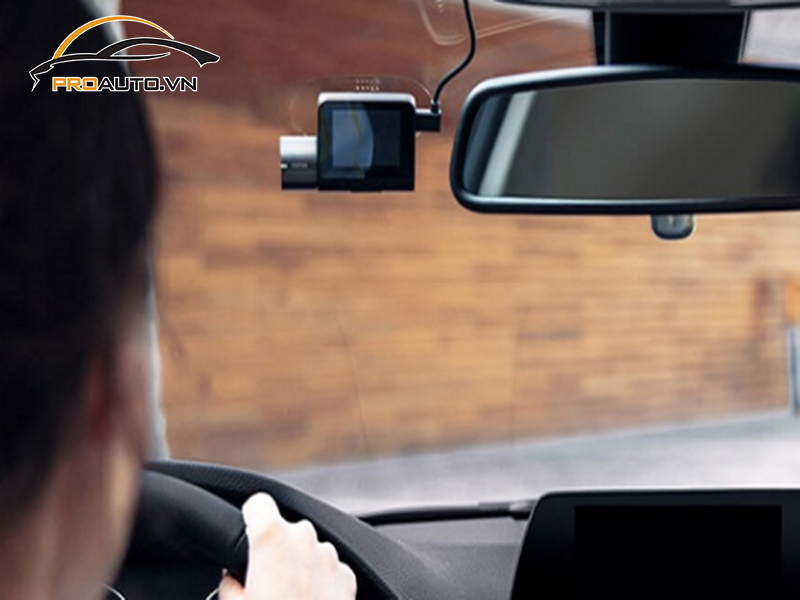 Camera hành trình ô tô xe Mercedes C-Class