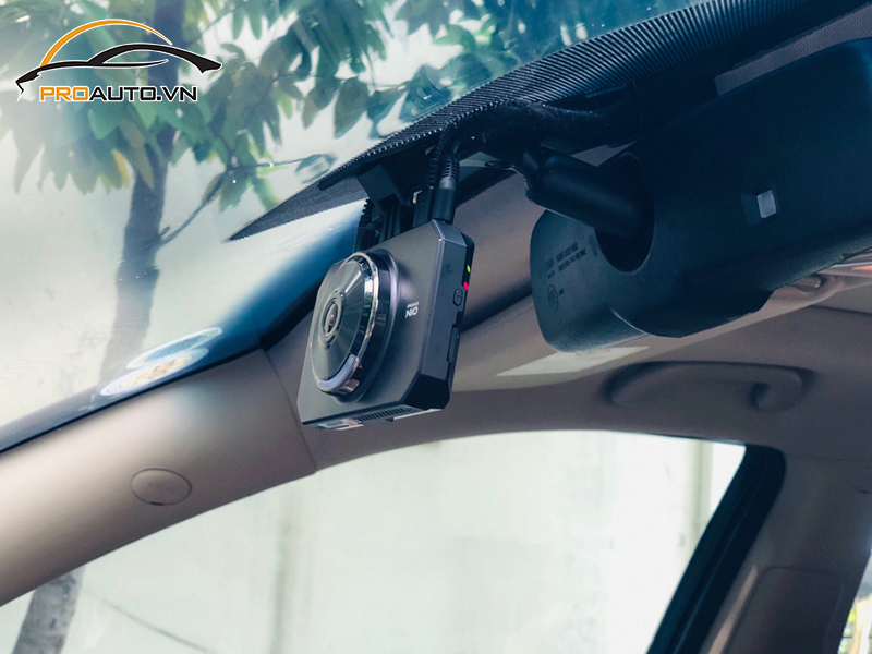 camera hanh trinh xe EcoSport 12