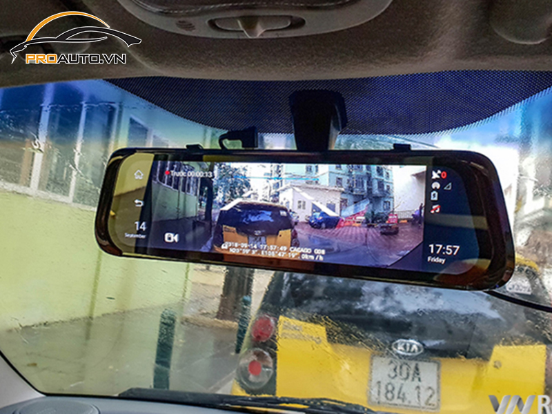 Camera hành trình ô tô xe Ford Escape