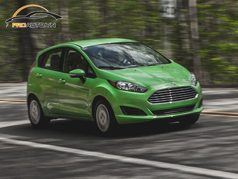 Camera hành trình ô tô xe Ford Fiesta