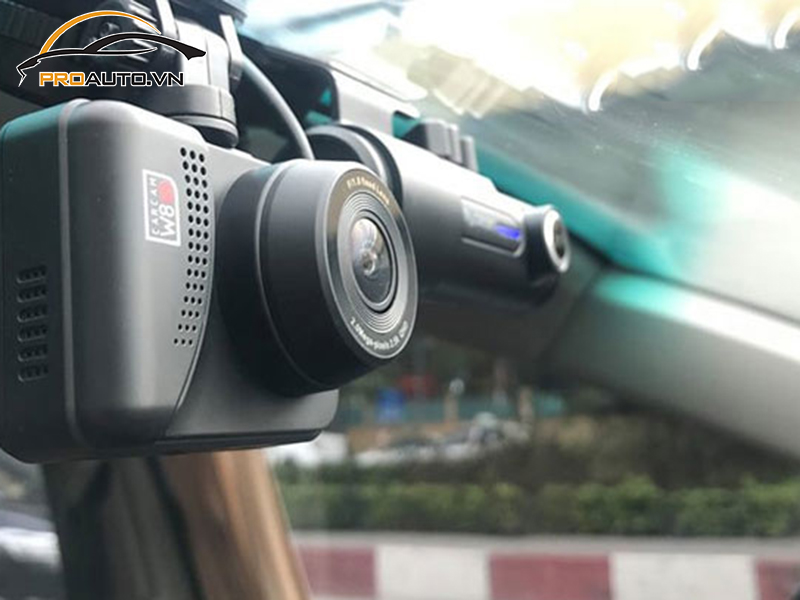 Camera hành trình ô tô xe Mercedes Benz GLC 200