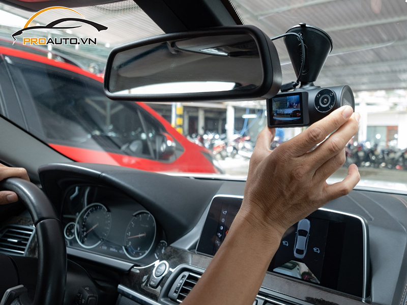 Camera hành trình ô tô xe Mercedes GLC 300