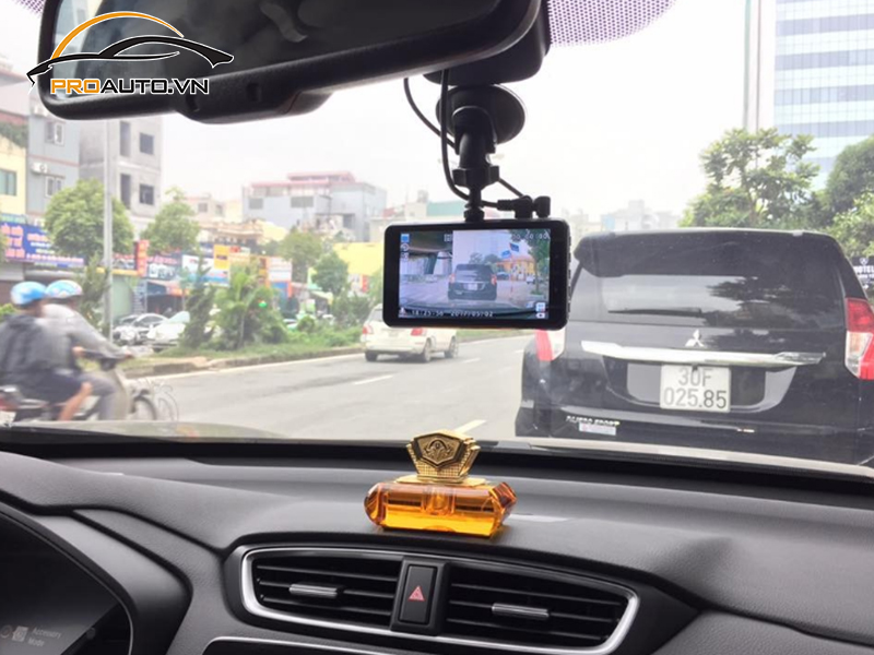 Camera hành trình ô tô xe Mercedes GLE