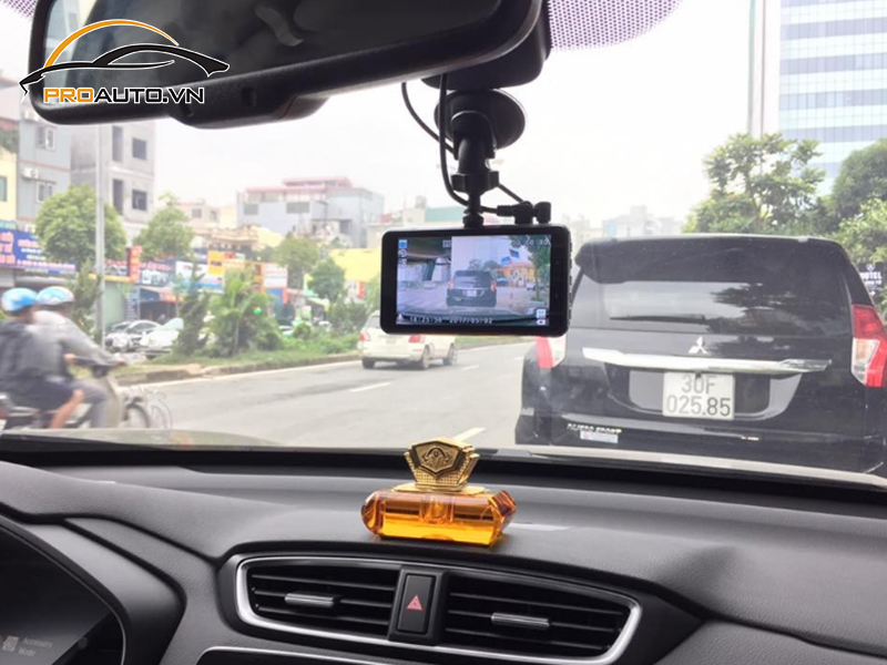 Camera hành trình ô tô xe Subaru Levorg