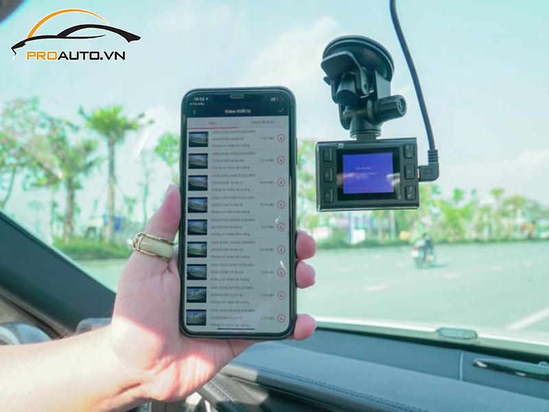 Camera hành trình ô tô xe Mitsubishi Outlander Sport